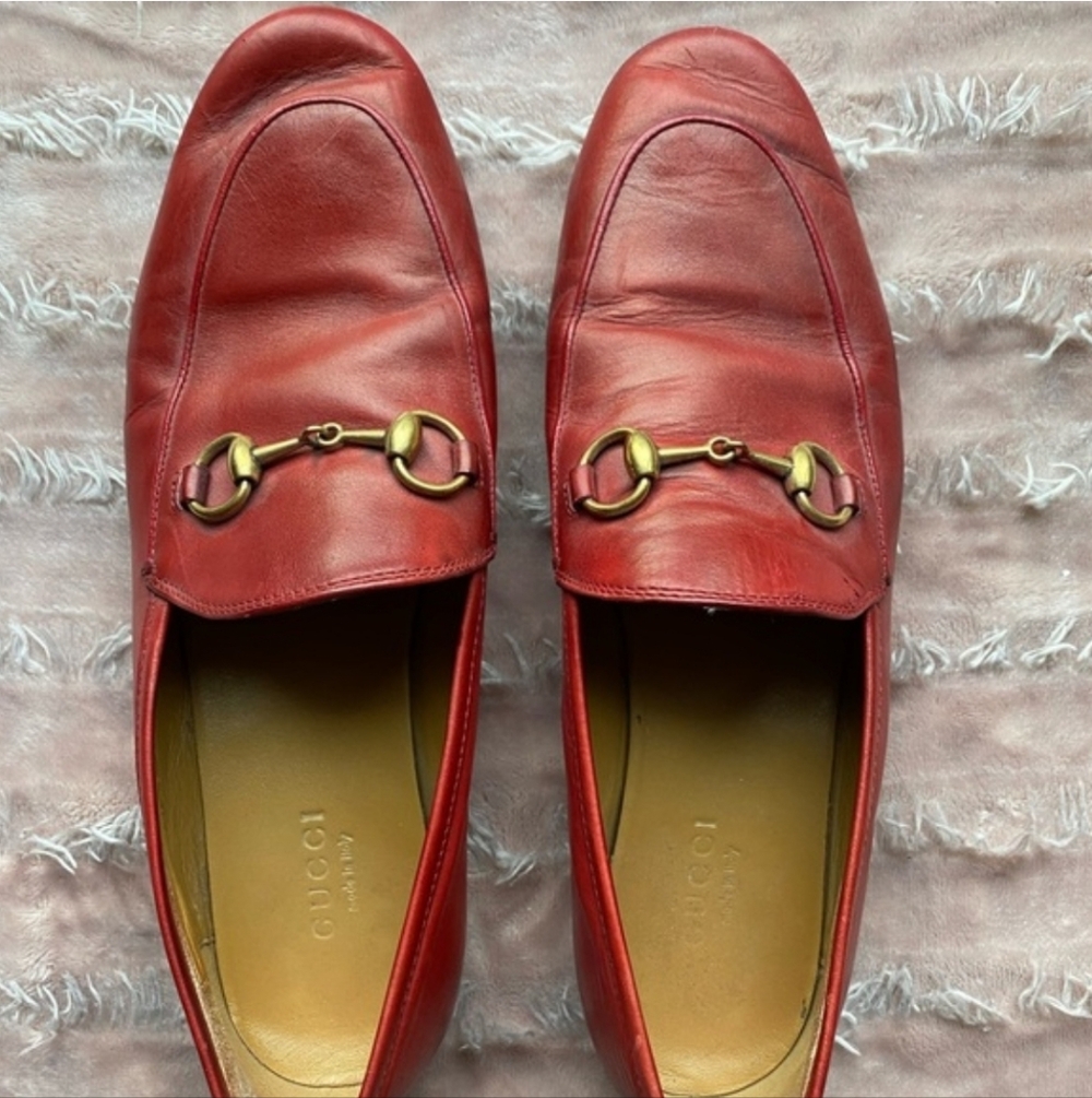 Gucci Red Leather Women's Loafers - Picture 3 of 9
